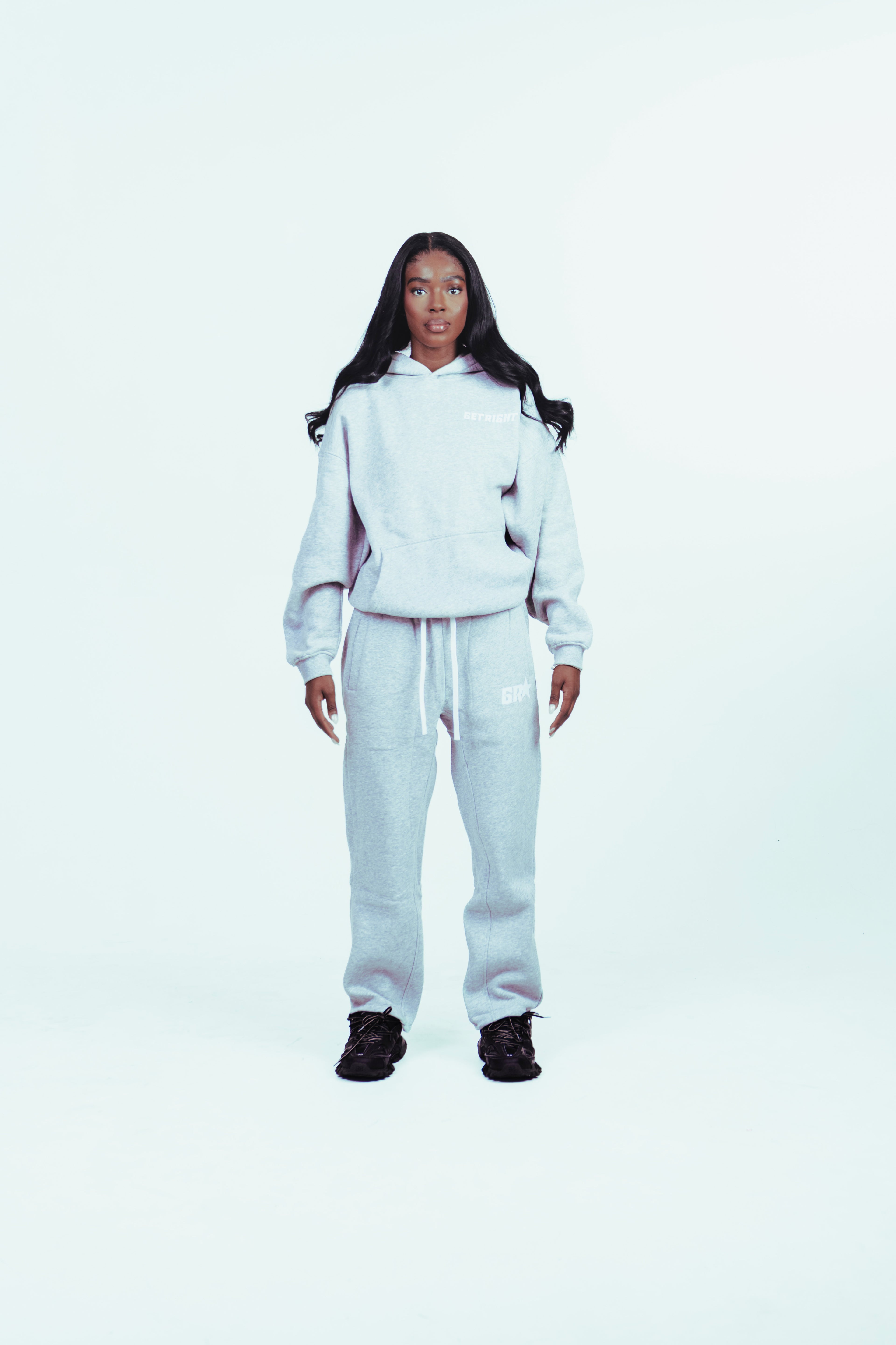 GR LOGO HOODIE – GREY